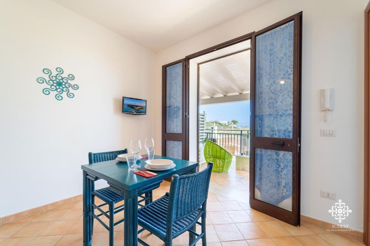 Borgo Marino Beach Residence Lampedusa Exterior photo